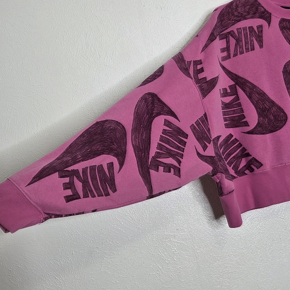 Nike Women's Pink Graphic Crew Neck Sweater - Picture 8 of 14